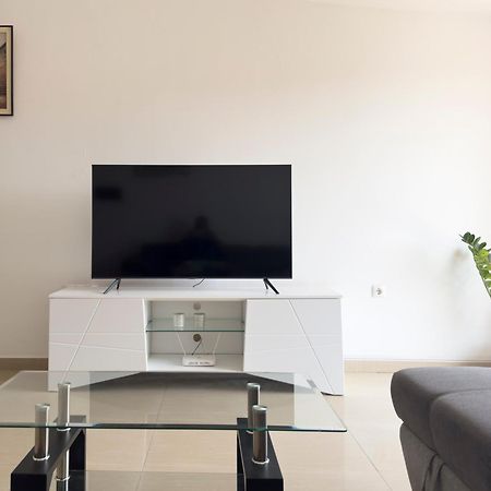 3 Bedroom Apt, Free Wifi & Ac, Cidadela - Lcgr 프라이아 외부 사진