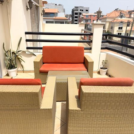 3 Bedroom Apt, Free Wifi & Ac, Cidadela - Lcgr 프라이아 외부 사진