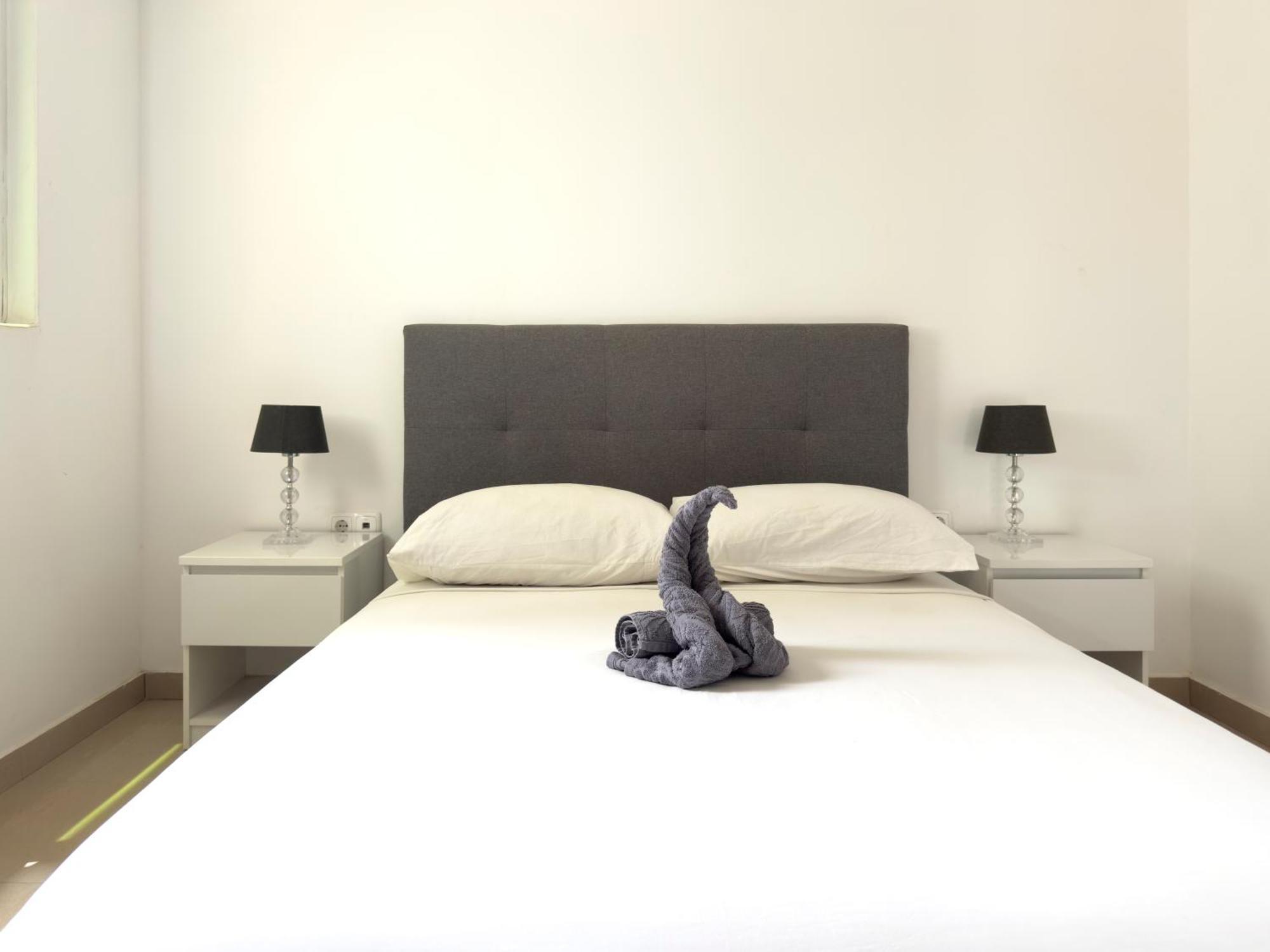 3 Bedroom Apt, Free Wifi & Ac, Cidadela - Lcgr 프라이아 외부 사진
